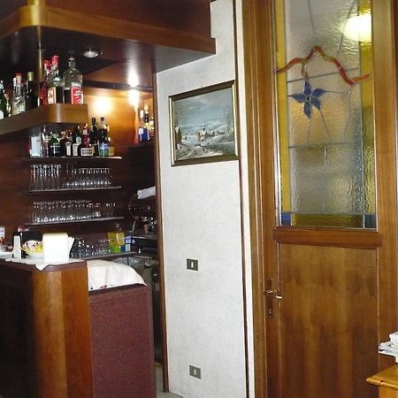 Albergo Mirella Belluno Bagian luar foto