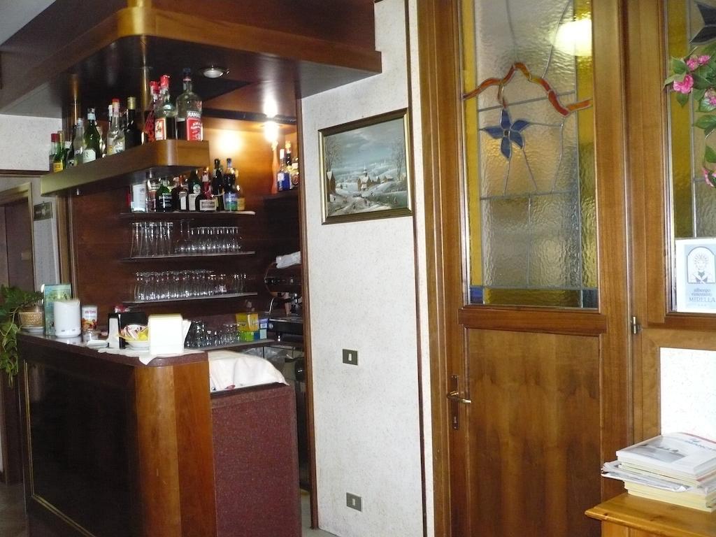 Albergo Mirella Belluno Bagian luar foto