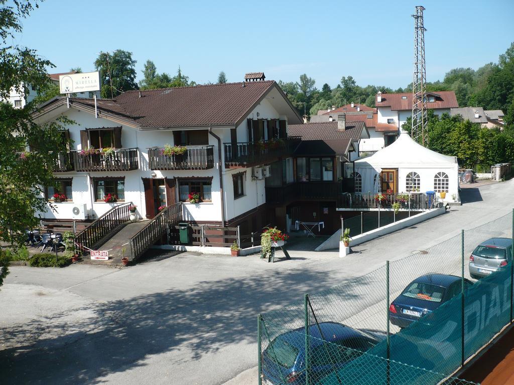 Albergo Mirella Belluno Bagian luar foto